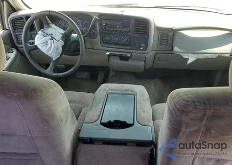 2000 Chevrolet Silverado C1500 from USA, damaged, VIN 1GCEC19V0YZ168519